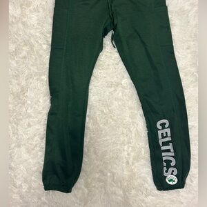 Women’s Celtics Joggers